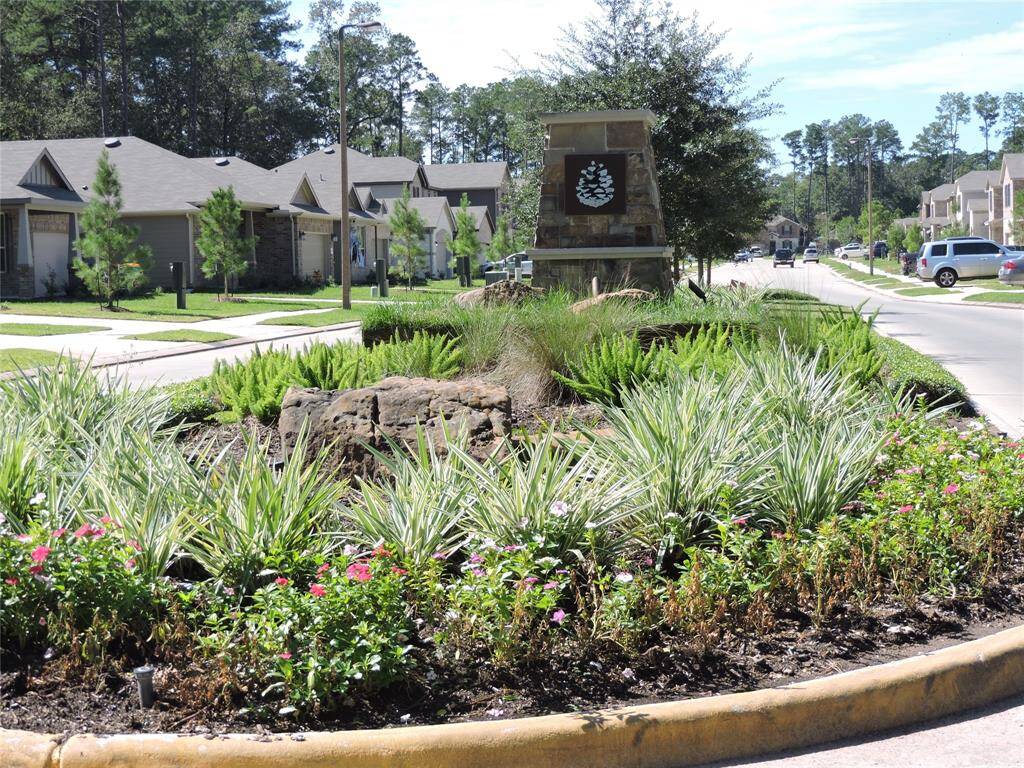 Centrally Located close to Lake Conroe, Shopping, Entertainment, Schools and Medical