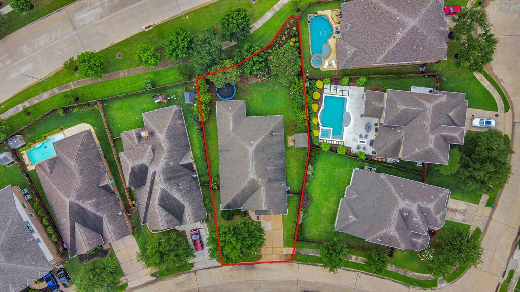 Beautifully landscaped in a desirable community!