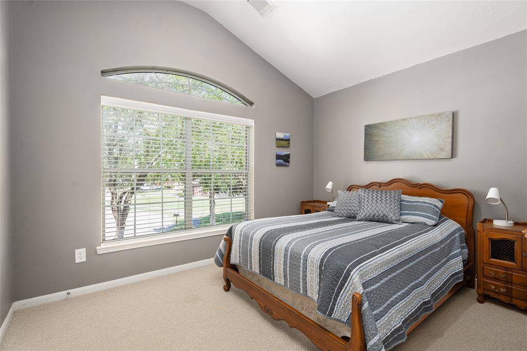 Another very good size bedroom upstairs.
