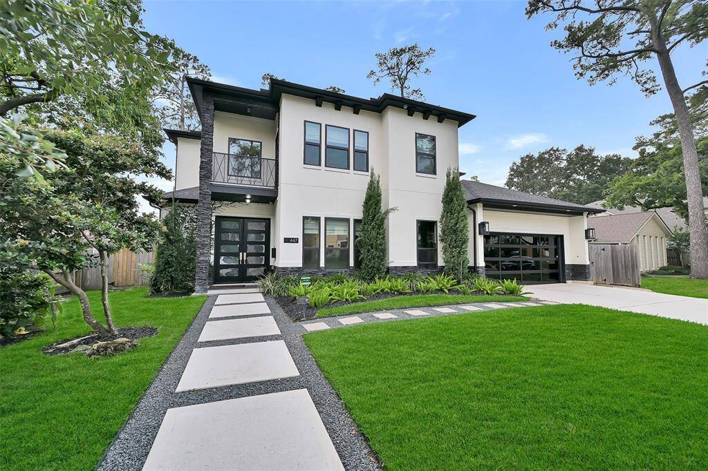 Make this your home!