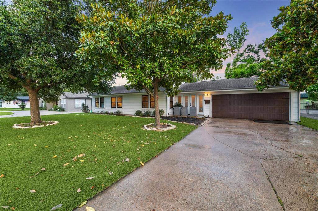 Welcome to 4509 Randwick