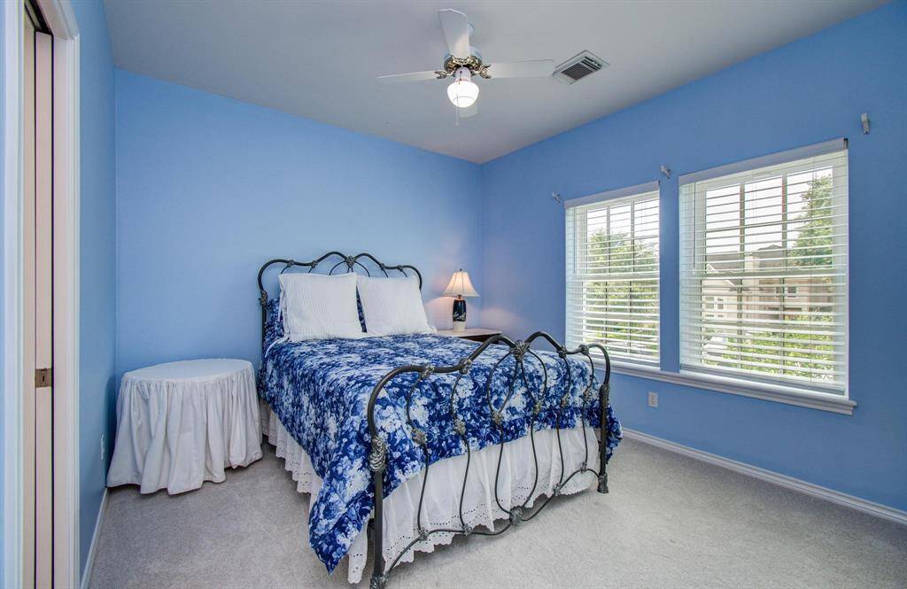 Second bedroom