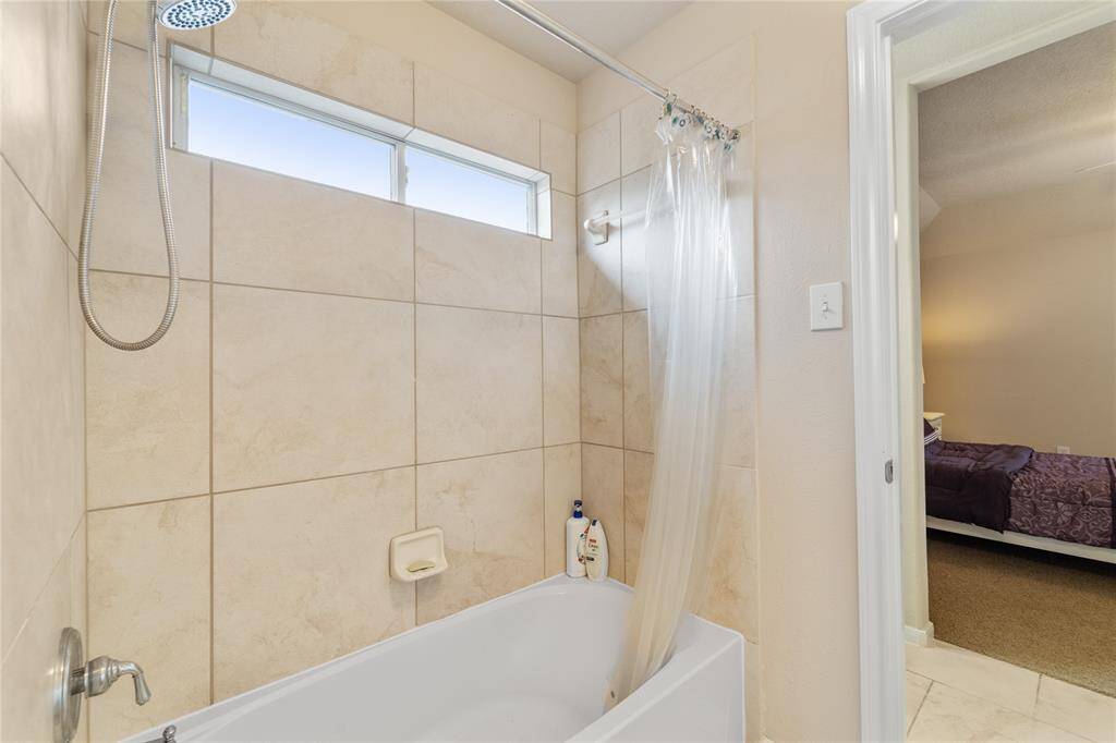 Guest bath 2nd flr