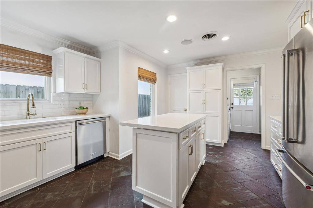 Great storage with plenty of cabinets and a walk-in pantry.