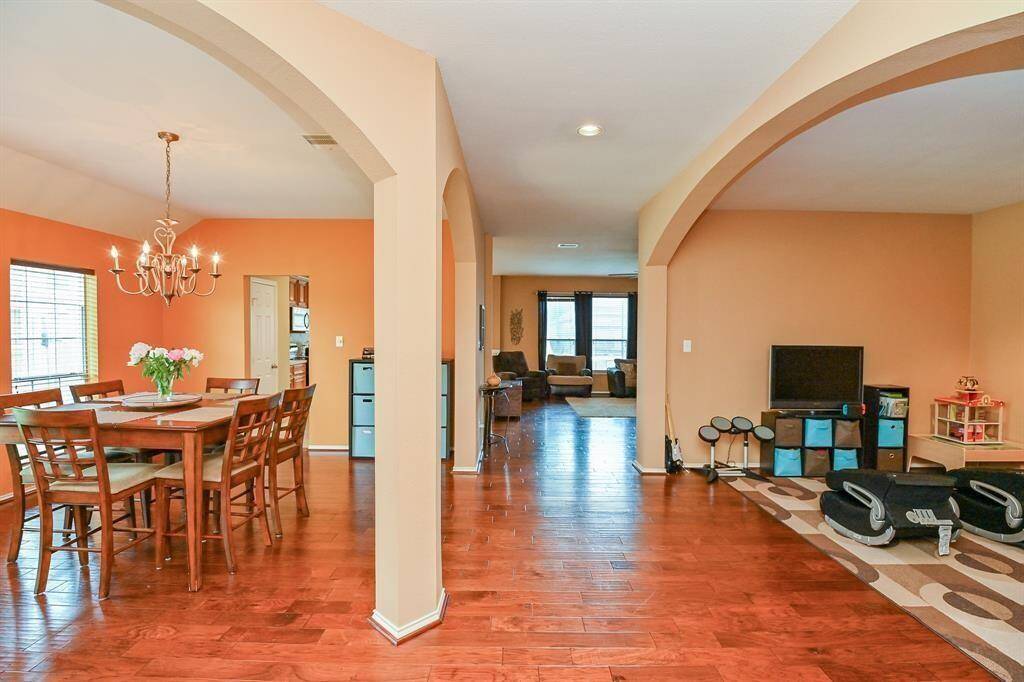The Interior Pictures are not current pictures the interior wall colors has been modified to a neutral colors and all unified