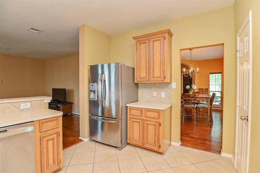 The Interior Pictures are not current pictures the interior wall colors has been modified to a neutral colors and all unified