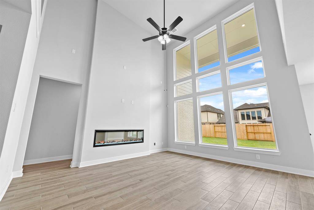 Representative photo. Home under construction. Design selections and colors may vary.