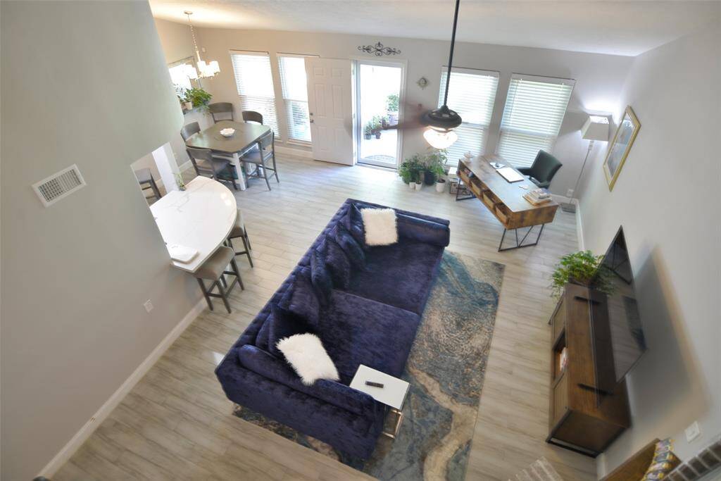 Overview of Living Area