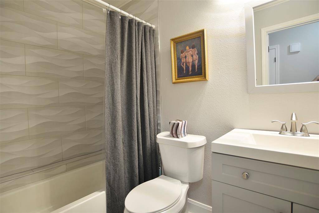 Bathroom #3