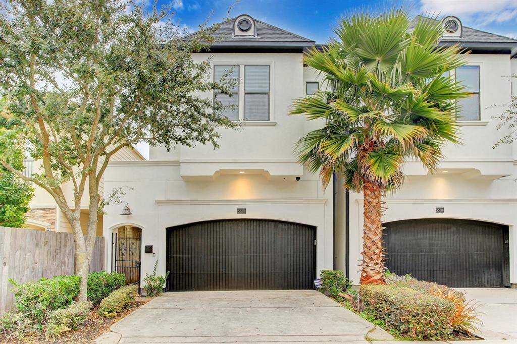 5506 Darling St. has fabulous curb appeal & notice the double driveway for extra parking!