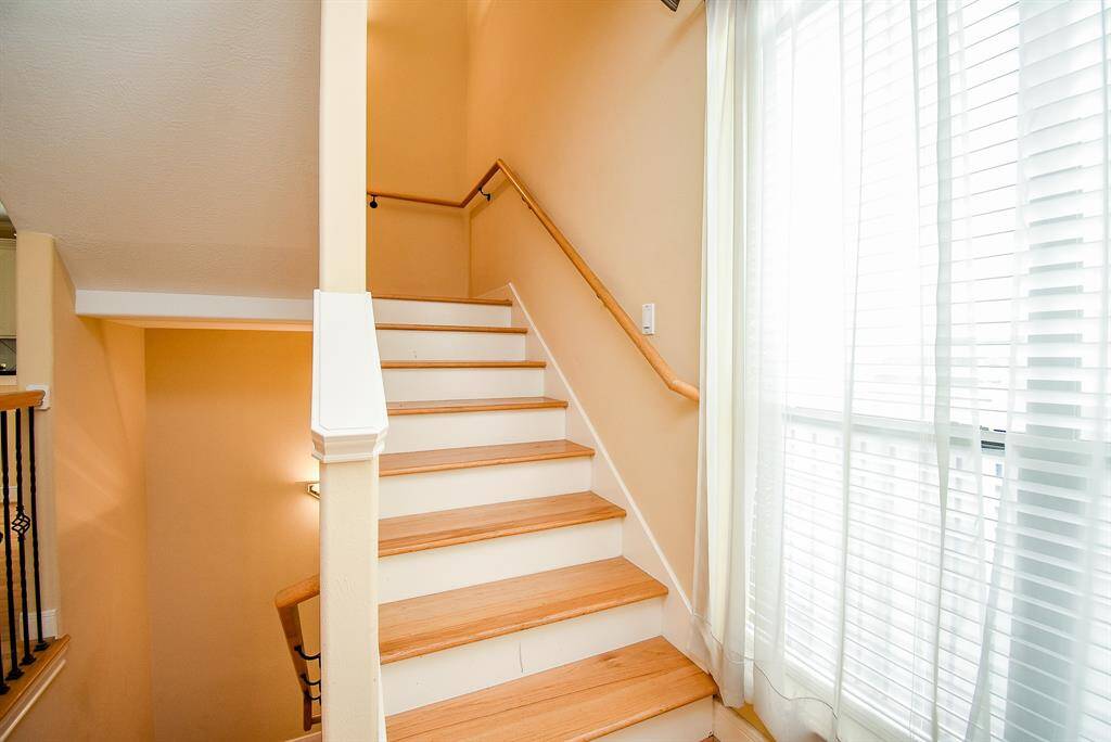 Let's head to the third level to check out the last two bedrooms!