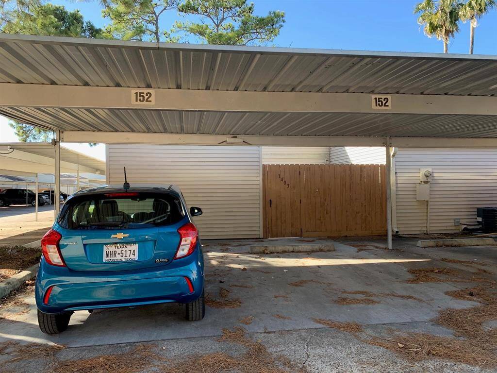 two assigned parking with plenty of visitor parking