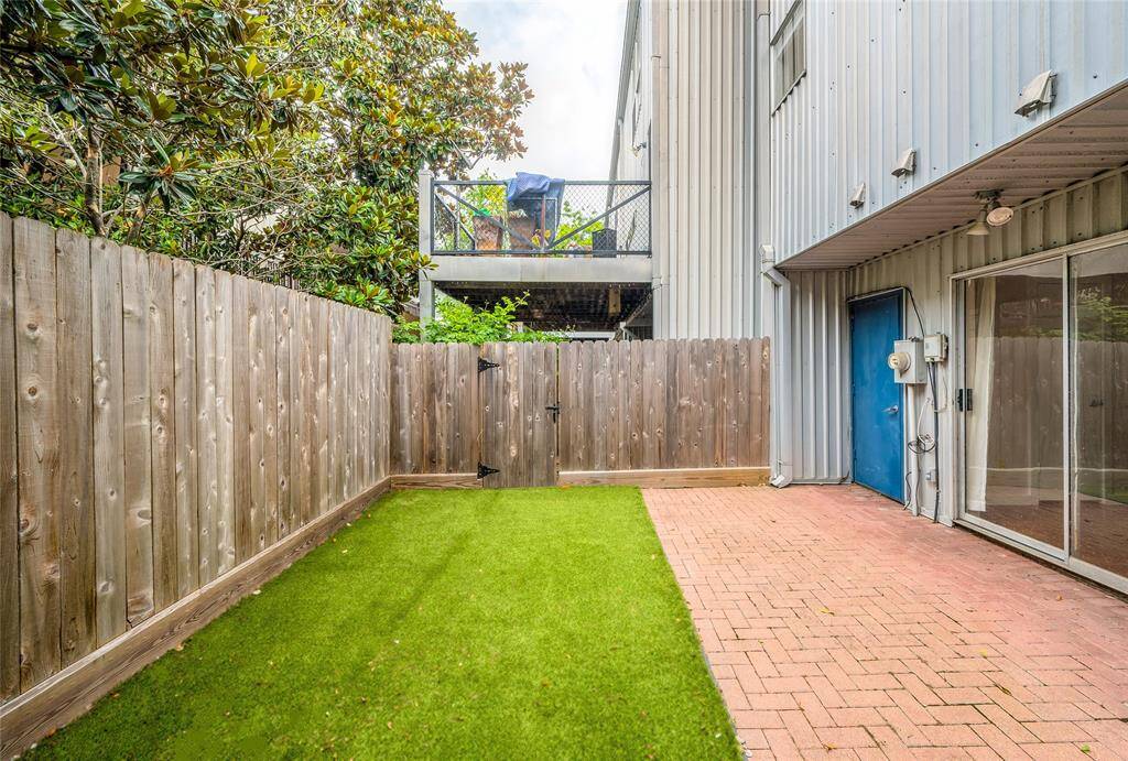 The low-maintenance turf keeps your yard green all year, with minimal upkeep!
