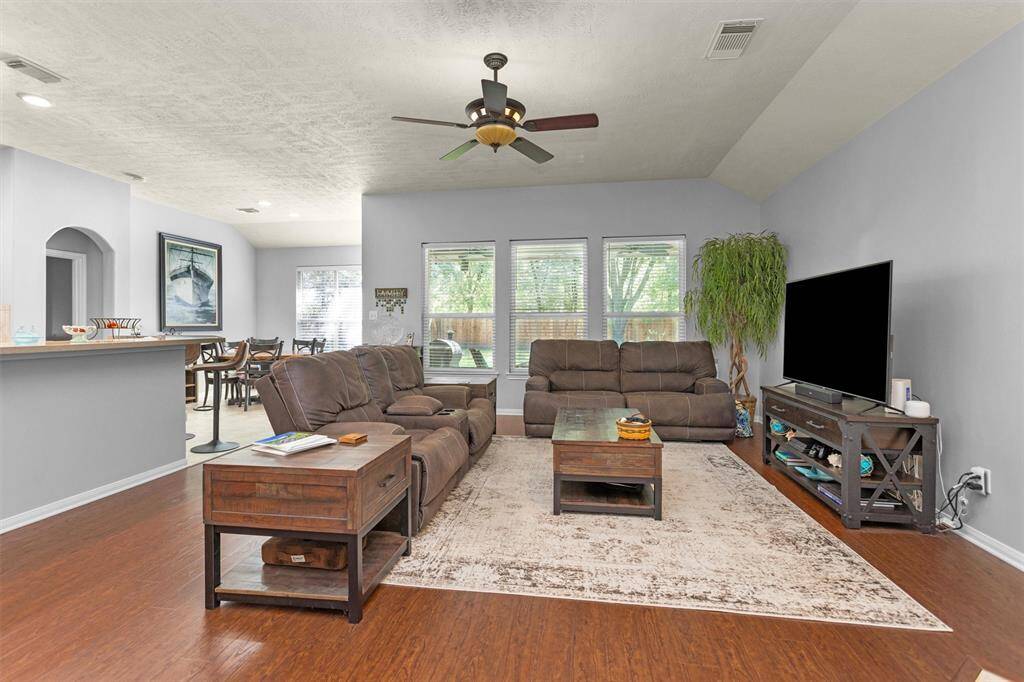 Updated beautiful kitchen!  All new Stainless Steel appliances.  GAS range.   Single basin stainless steel sink with new faucet.  All hardware has been updated.  Slide out drawers!  Walk-in pantry.