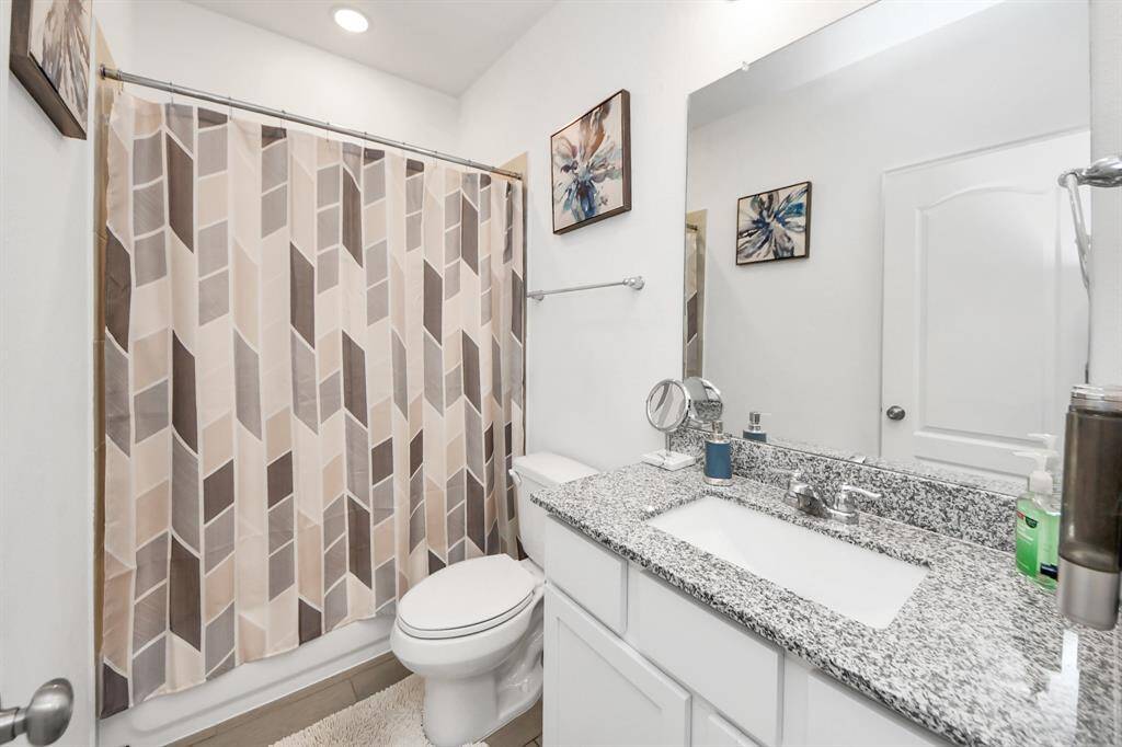 Bathroom #2