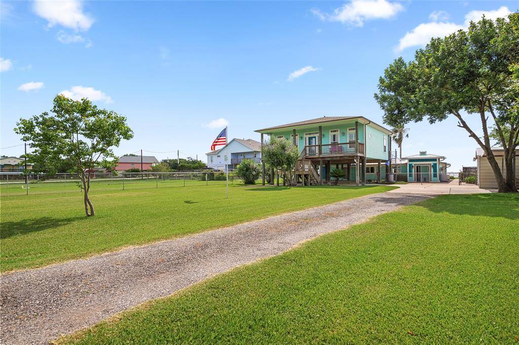 Fenced Yard