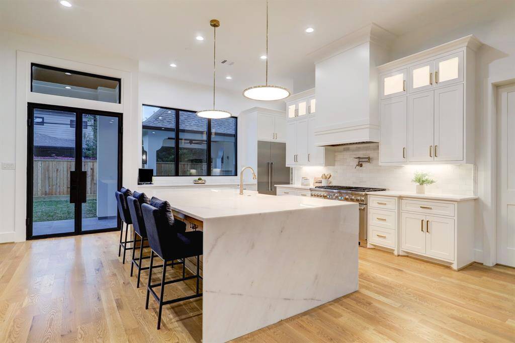 Previous Garden Oaks home by Arch Angelo Homes.  Kitchen