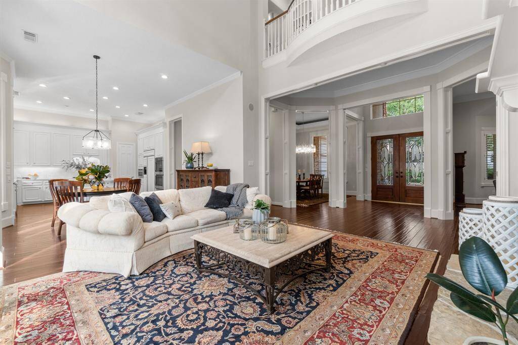 Family Room is open to the kitchen & breakfast room