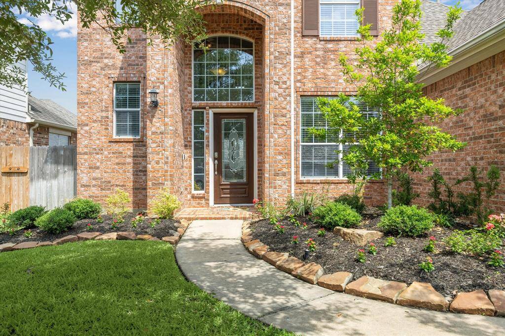 Stunning 4BR, 2.5BA home in sought-after Inverness Estates with numerous upgrades, blending elegance and comfort.