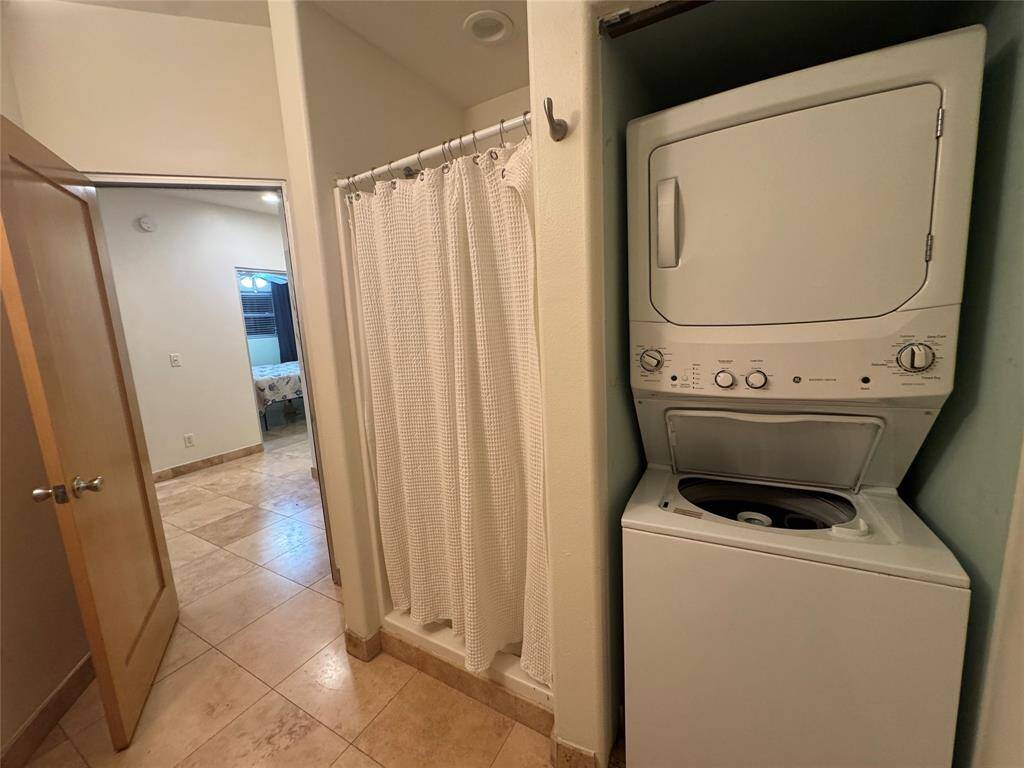 Washer/dryer closet is in the hall bathroom.