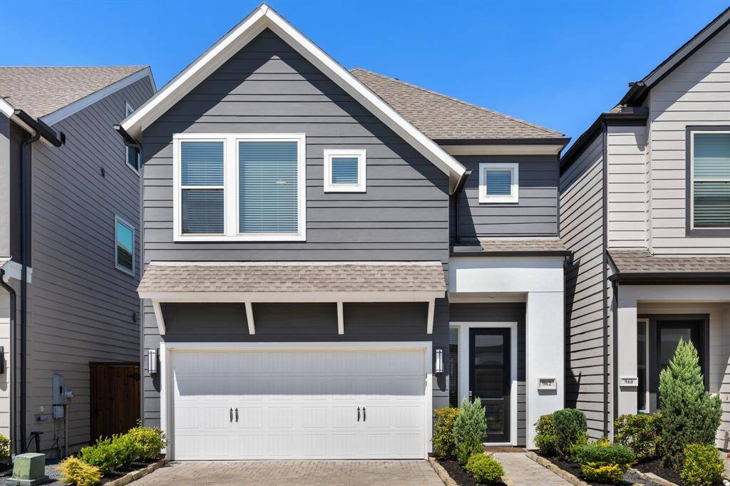 Welcome to 962 Ford Pines Lane!