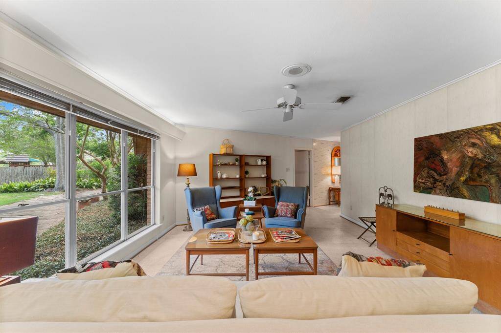 Secondary view of living from one of 4 access points to back yard.