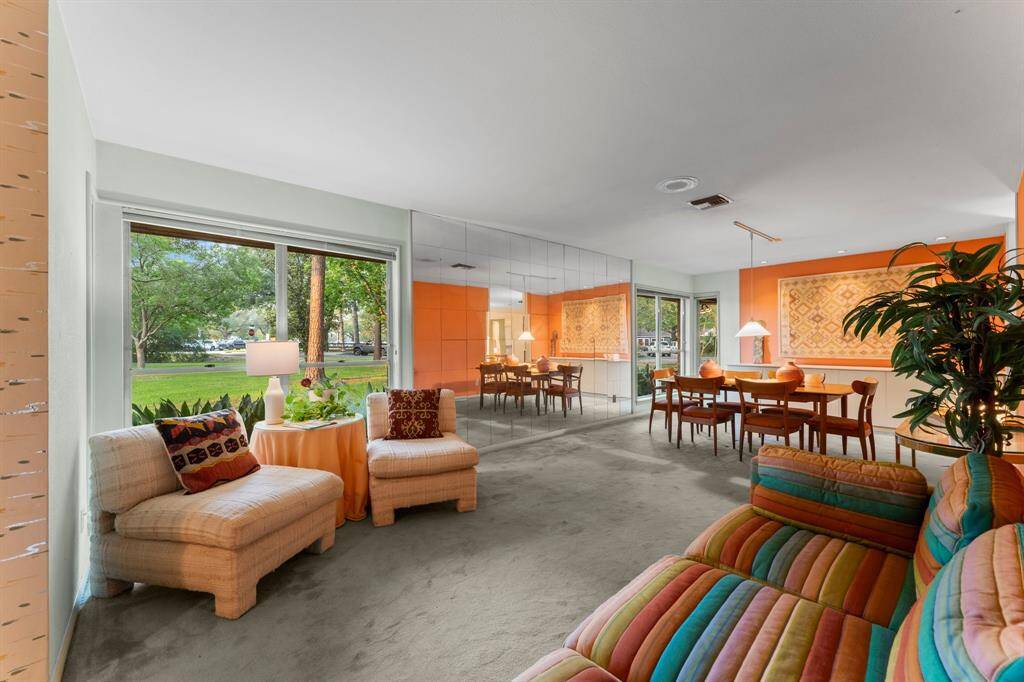 View of sitting area from front entry.
