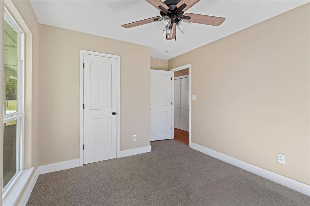 First floor room/flex space
