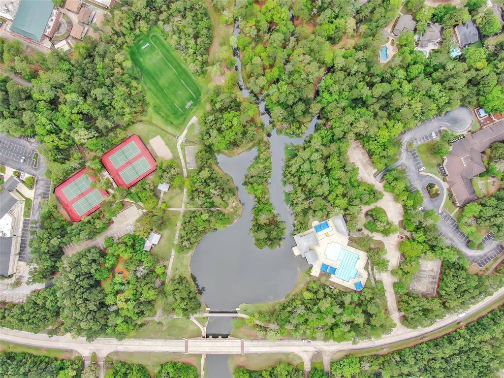 Located just minutes from the home, Alden Bridge Park provides residents with a variety of recreational options including sports courts and fields, fishing ponds, a playground, pavilion, and pool.