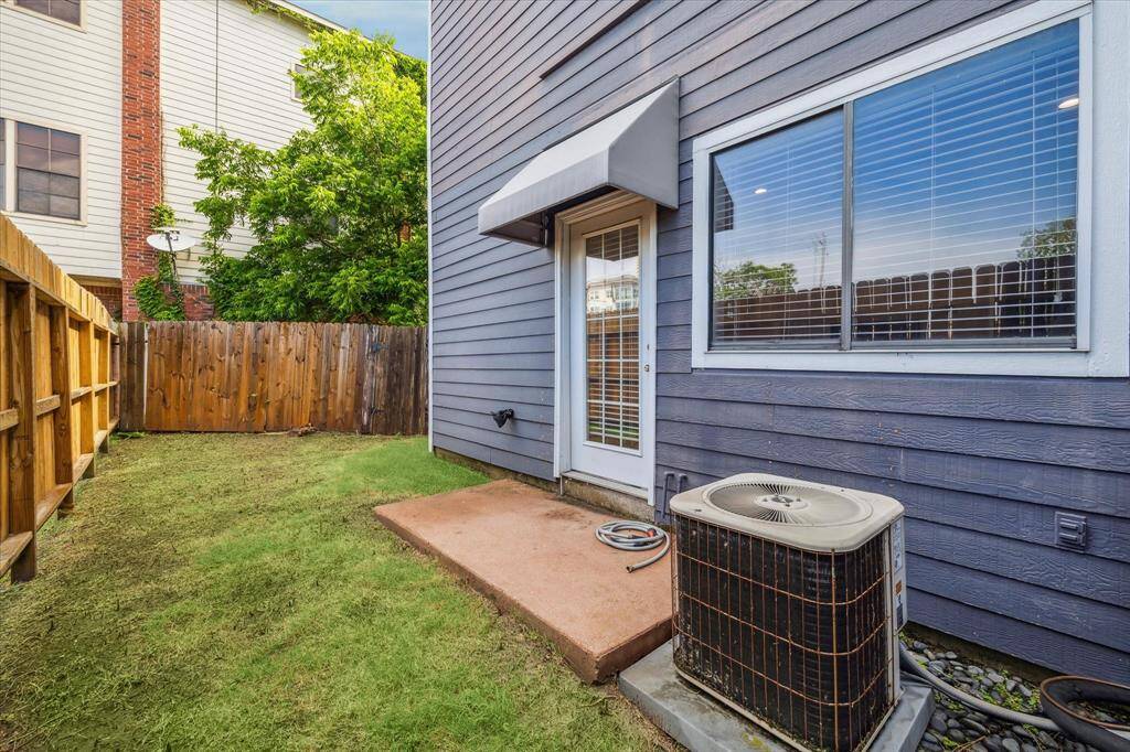 Back green space perfect for barbecues or laying out in the sun!