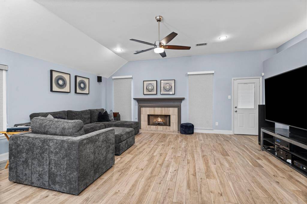 additional views of this stunning living space