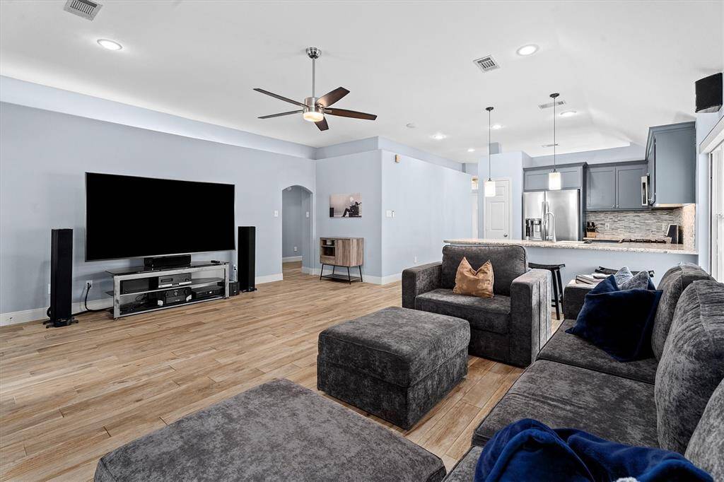 additional view of this stunning living space