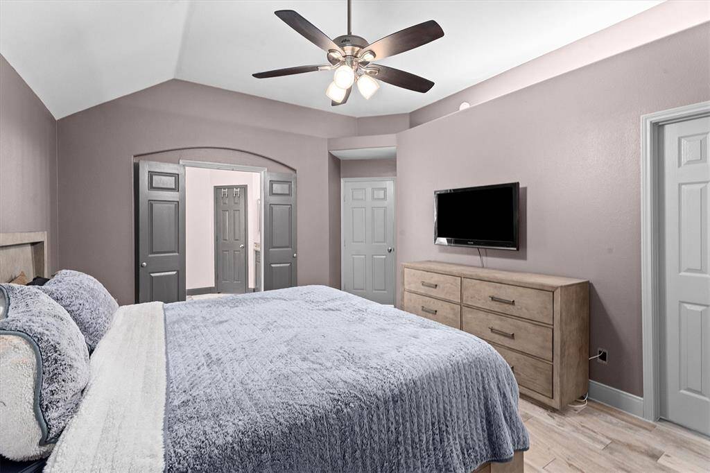 primary suite