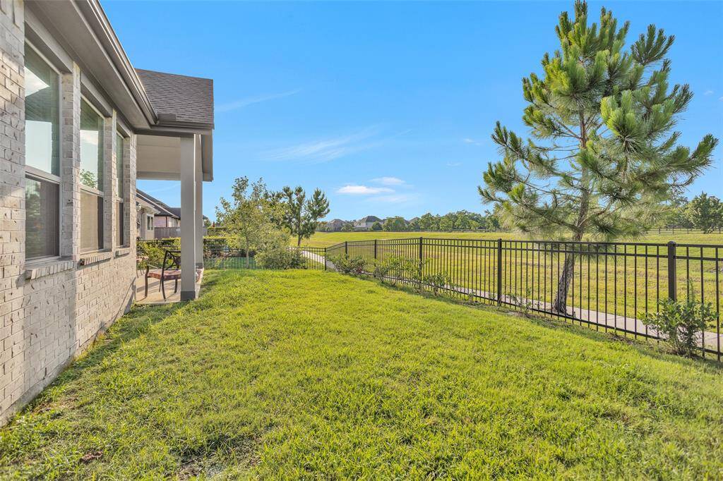 Enjoy the peace and tranquility of a country setting while still having access to all the amenities of a fantastic community