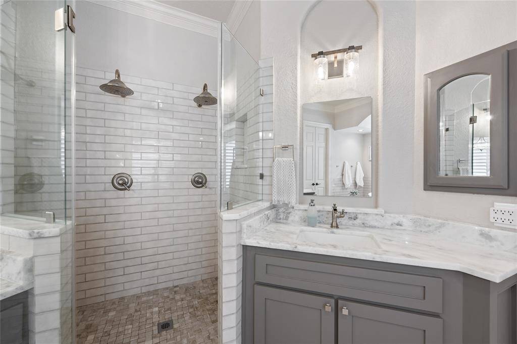 YES...those are double rain shower heads!