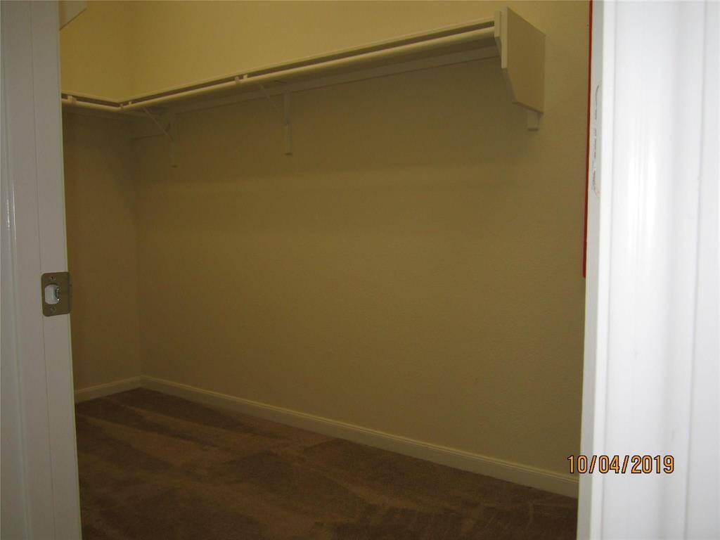 Master room closet