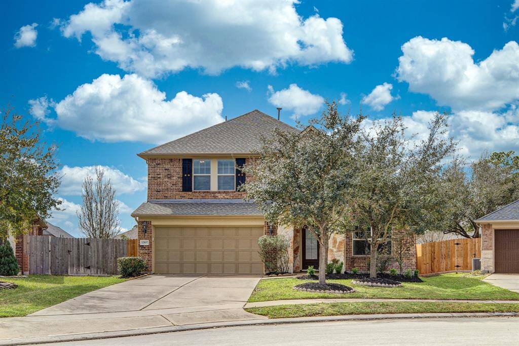 Welcome to 12507 Point Arbor Court!