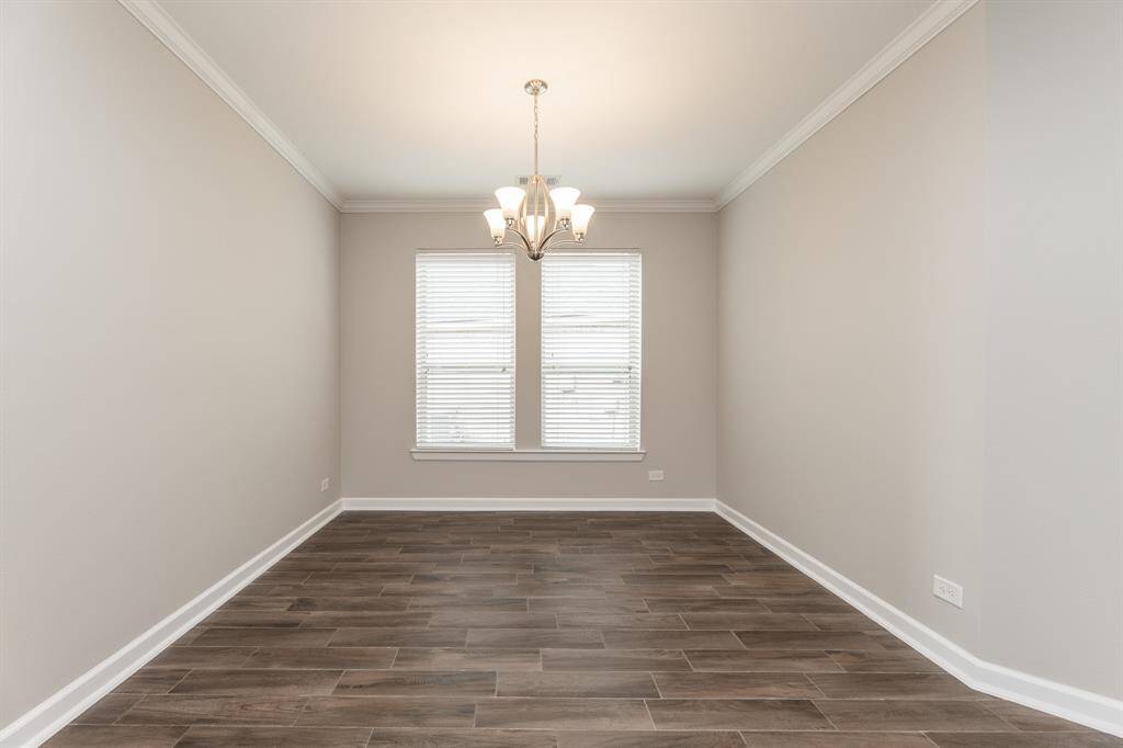 Formal Dining Room.