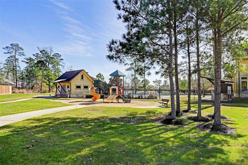 Playground behind recreation center & pool