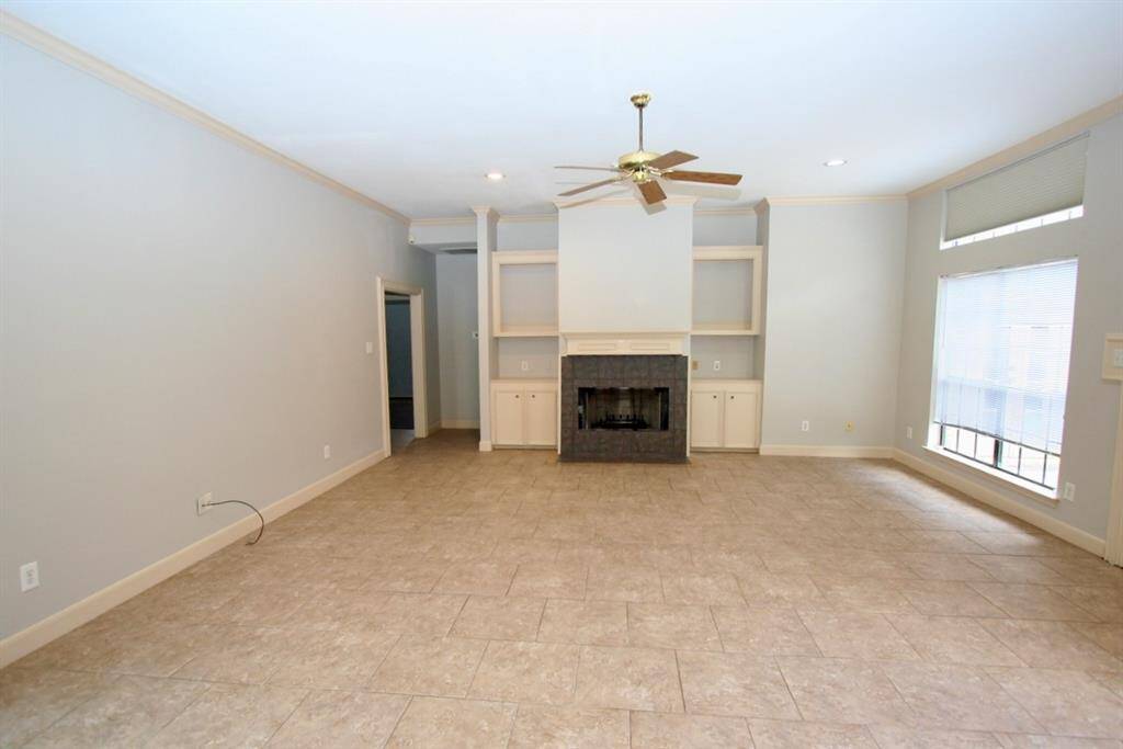 Large Living Area