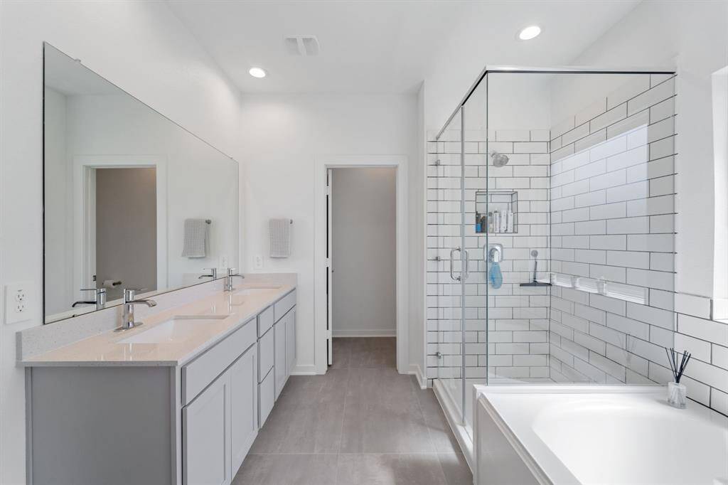 Main Bath