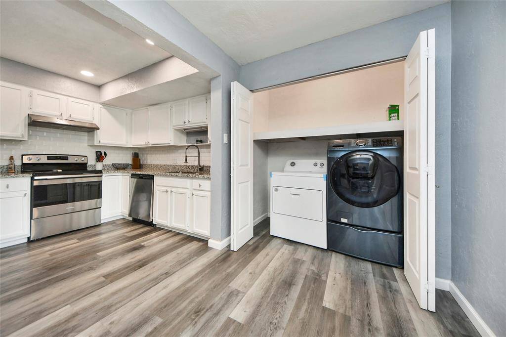 Spacious Kitchen