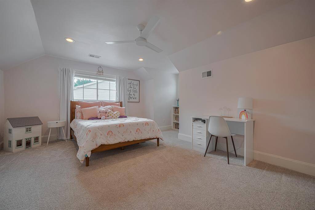 SECONDARY BEDROOM - Upstairs, one of 2 HUGE bedrooms!