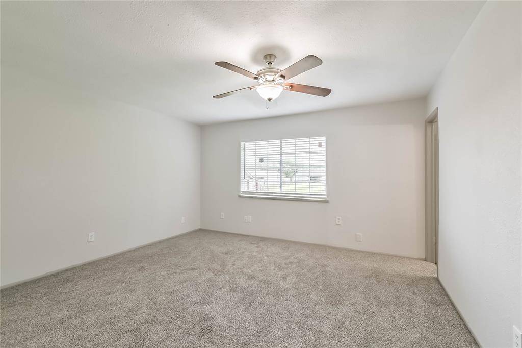 Spacious primary bedroom