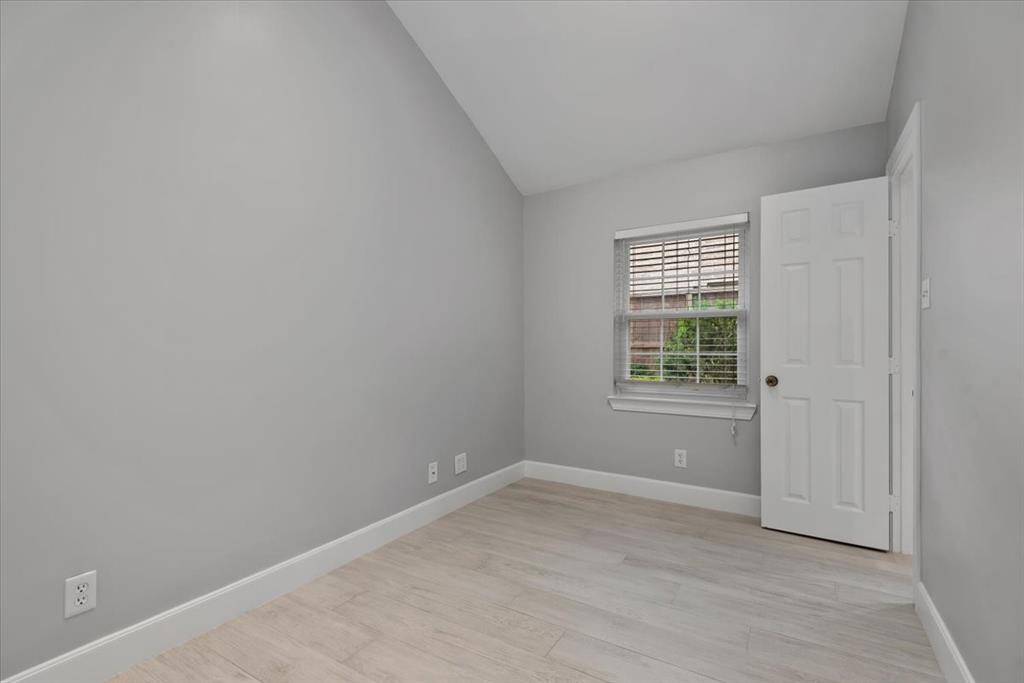 2nd Bedroom or Office