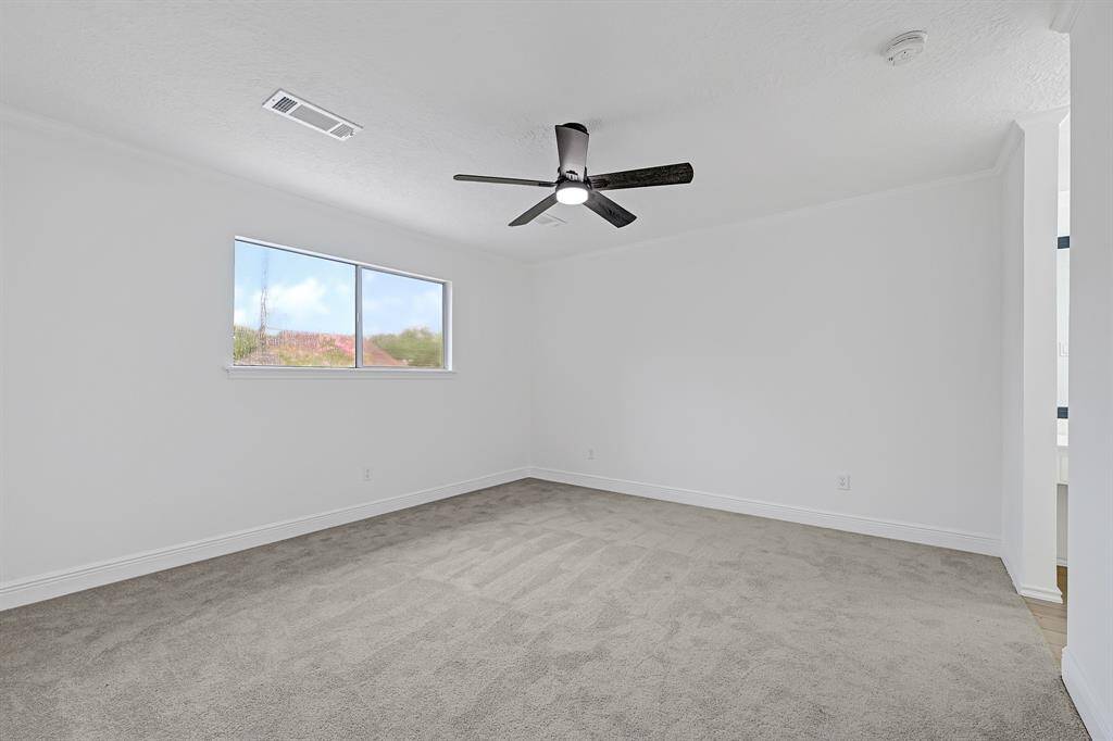 Bedroom 4 with Jack & Jill