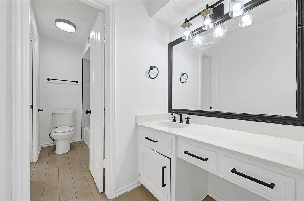 Jack & Jill bathroom