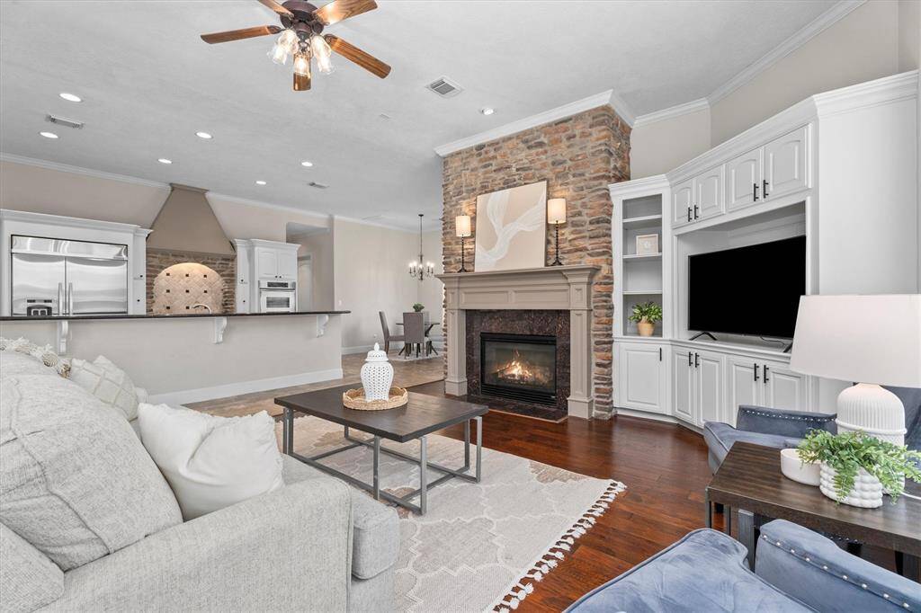 Wonderful open floorplan