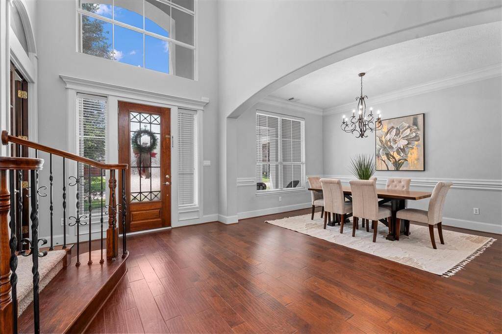 Expansive entry is perfect for gathering and entertaining