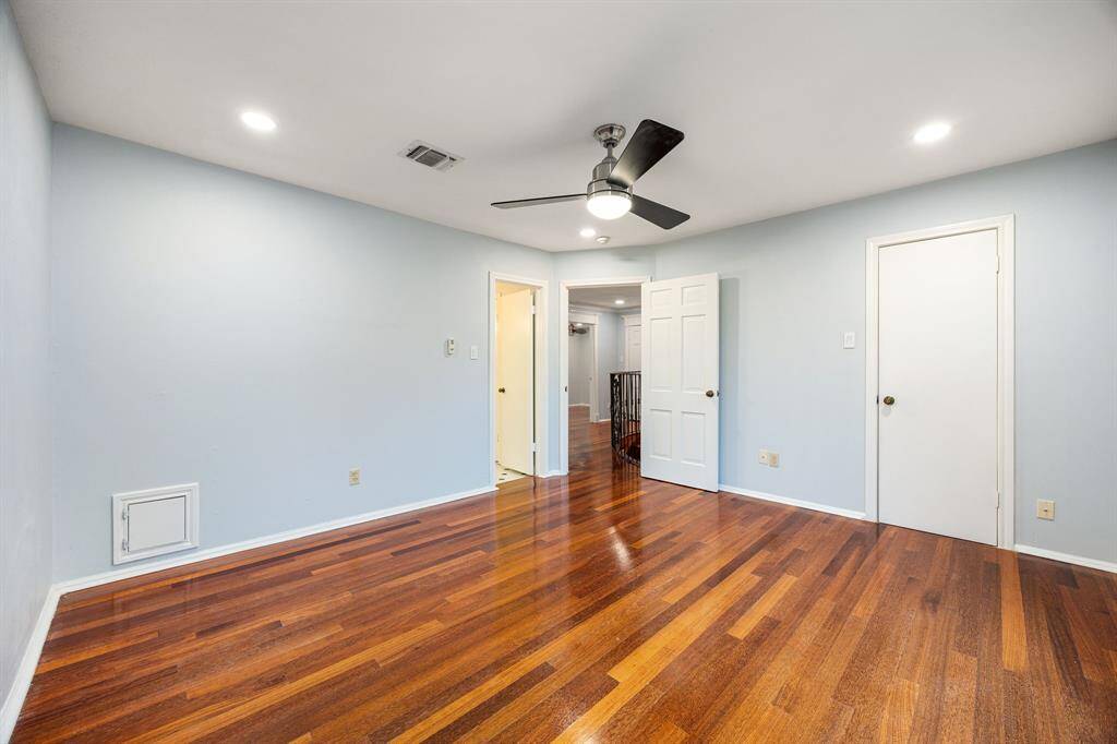 Second guest room upstairs attached to the jack and jill bathroom